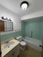 featured image of 919 W Crestwood Dr