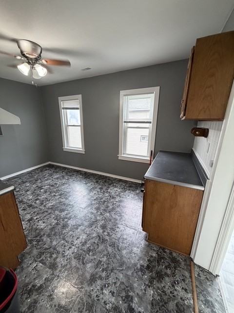 10440 S Torrence Ave #2R - Photo 3 of 12