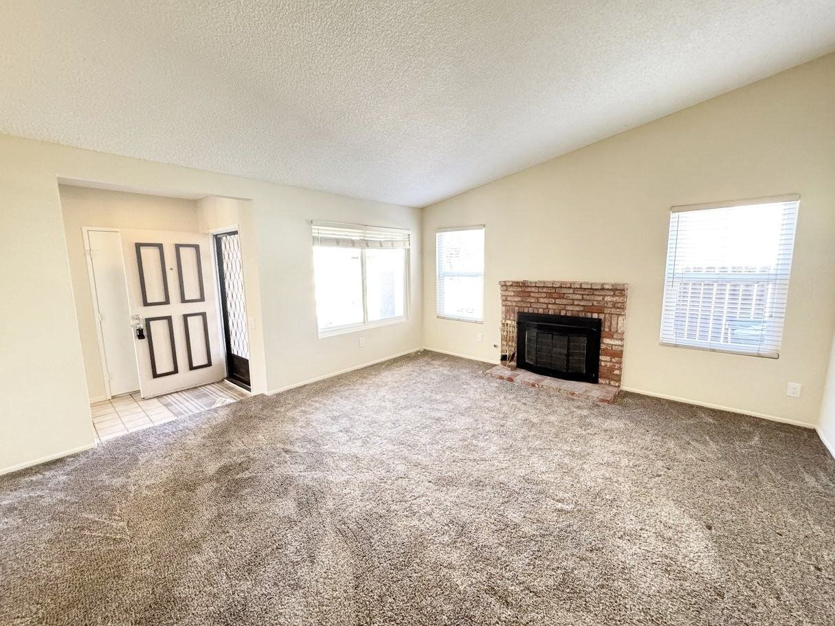 126 Jericho Circle Gln #NA - Photo 5 of 27