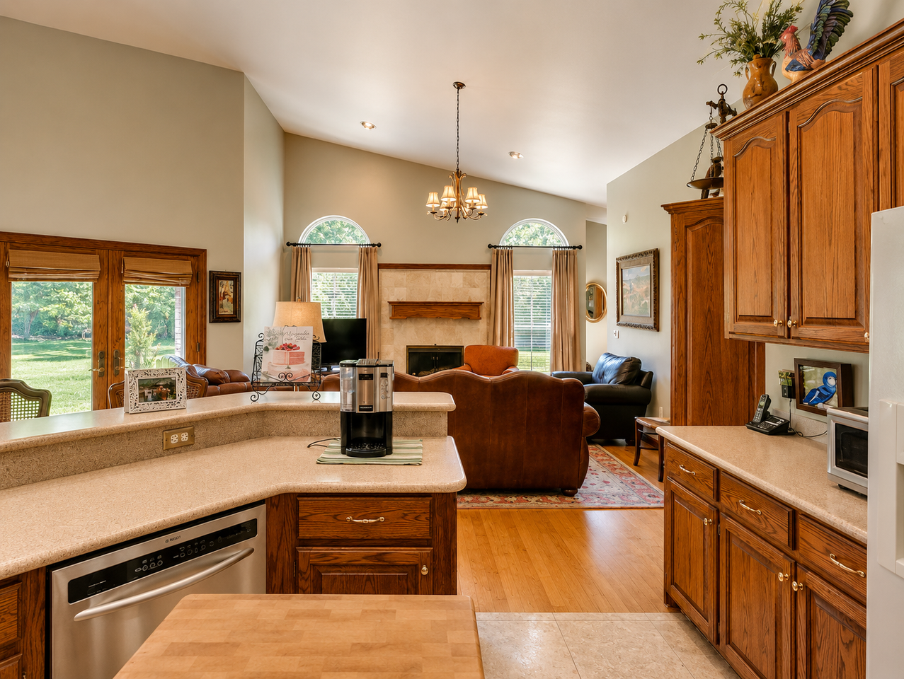 13600 Lakeshore Dr #NA - Photo 5 of 28