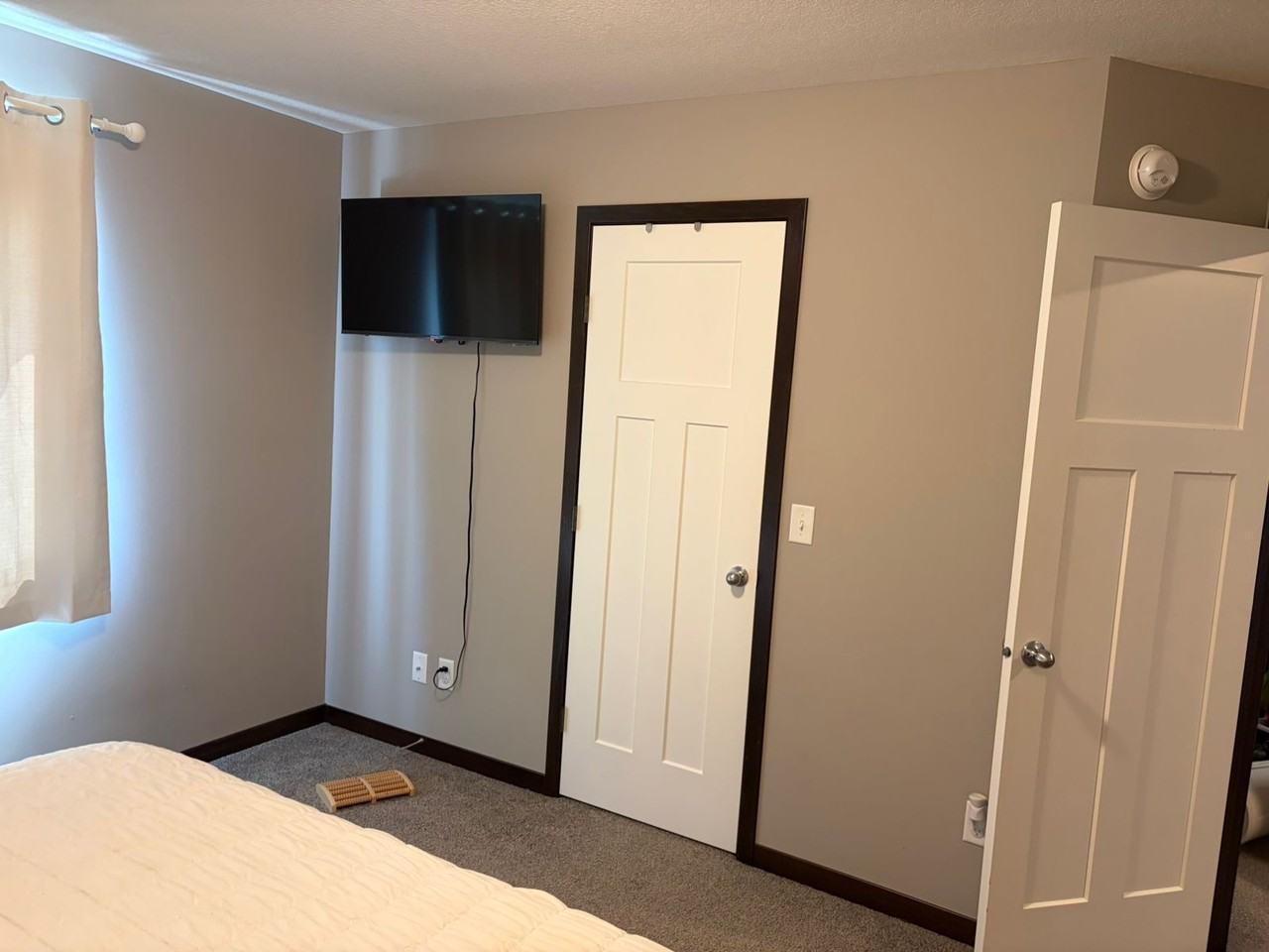 422 19th Ave N #NA - Photo 6 of 8