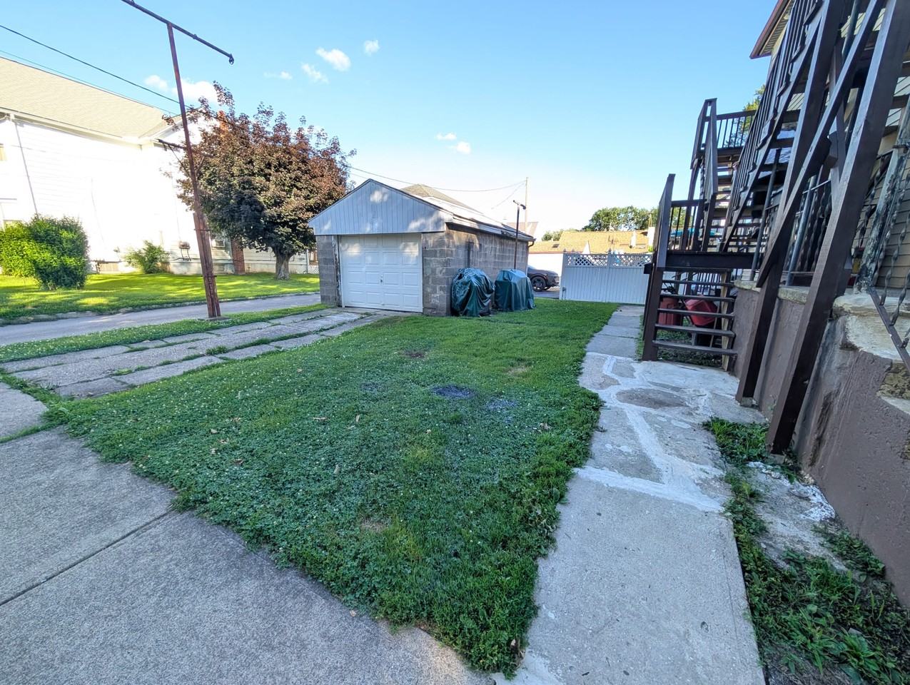 405 Northampton St #B - Photo 3 of 4