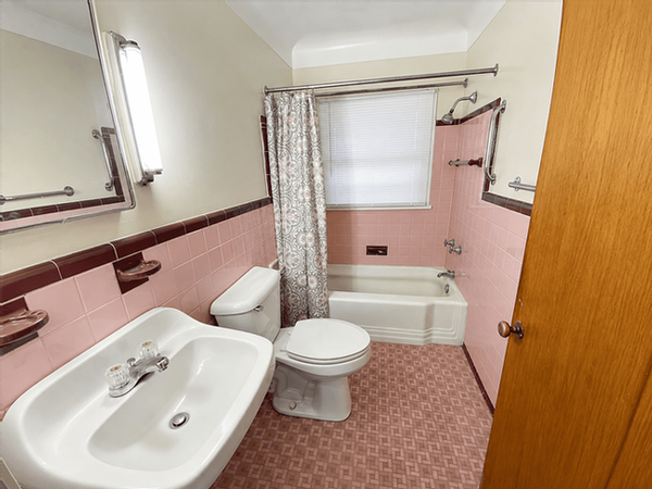223 W Washington Ave #1B - Photo 5 of 6