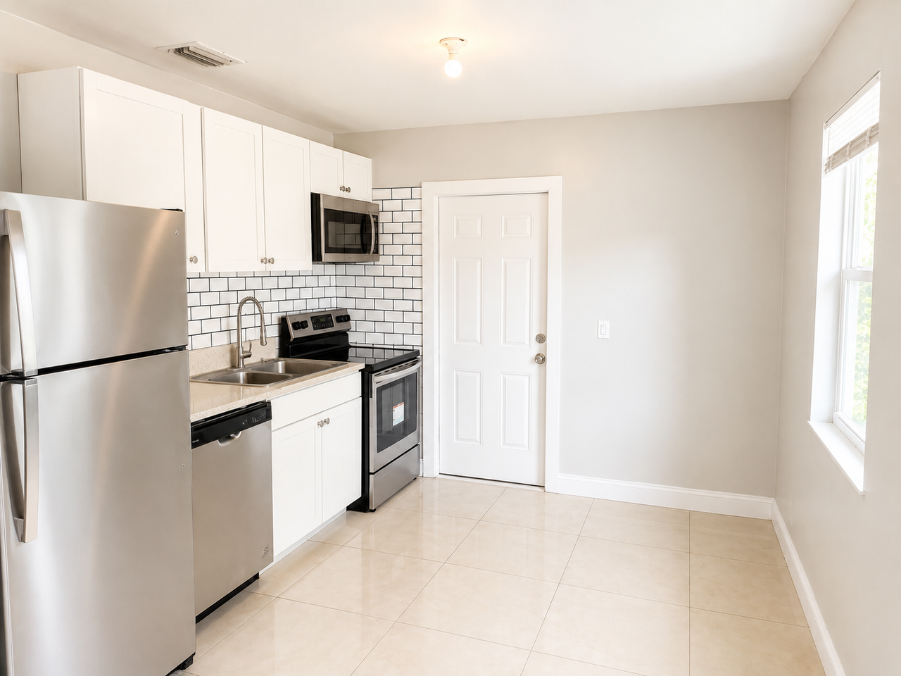 3141 Cherokee Ave #1 - Photo 4 of 13