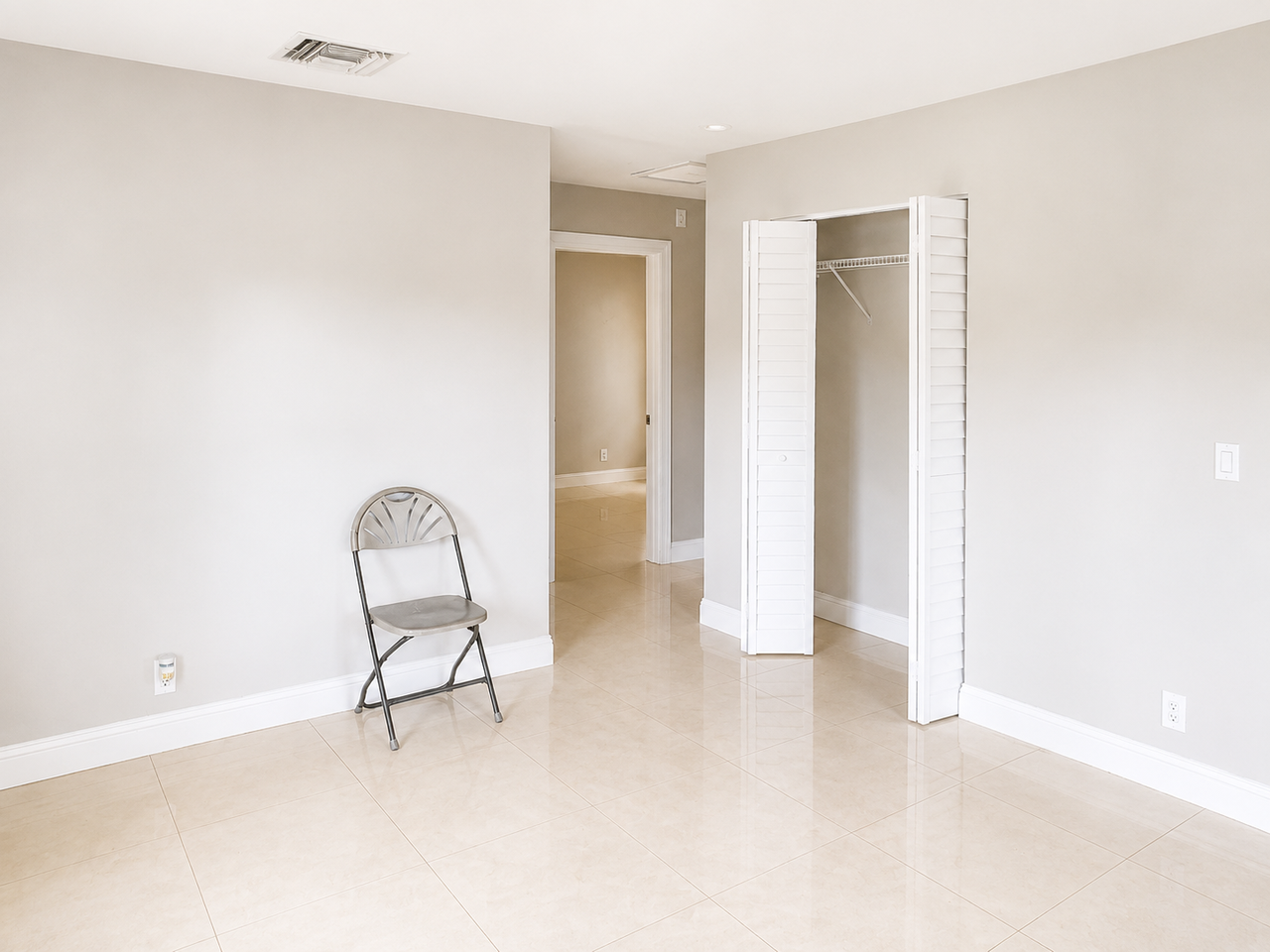 3141 Cherokee Ave #1 - Photo 5 of 13