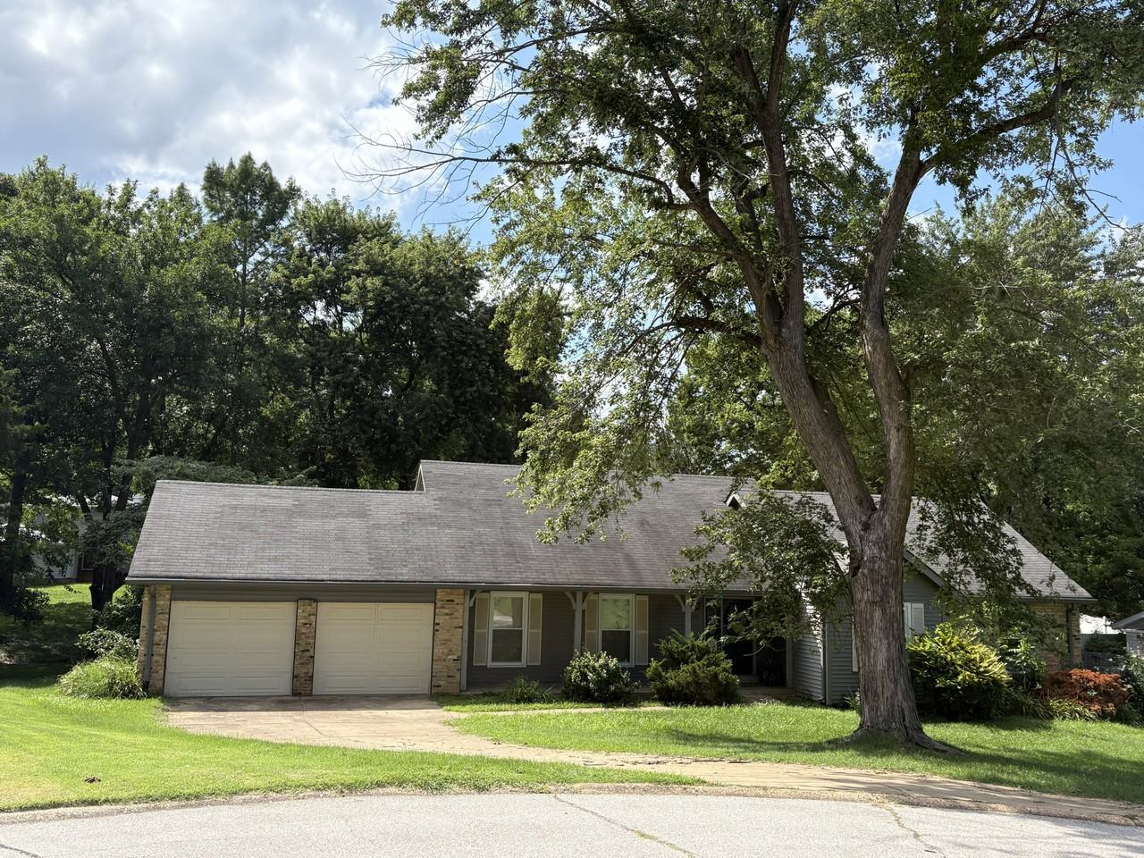 103 Falmouth Dr #NA - Photo 2 of 34