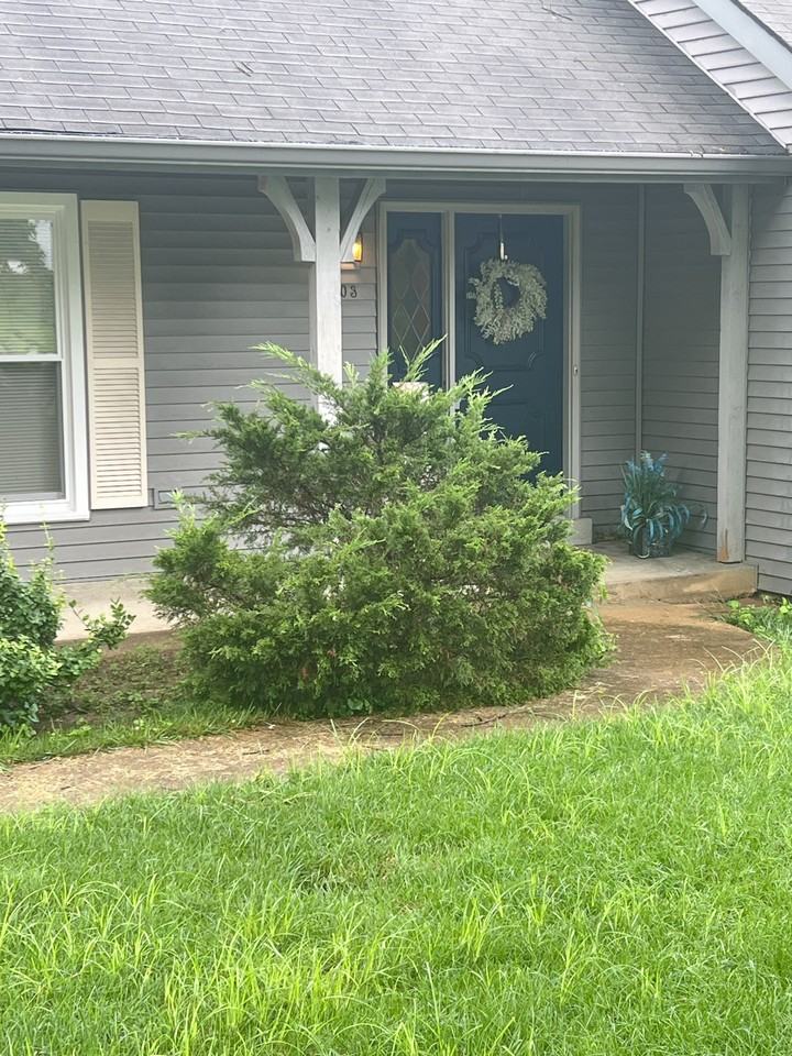 103 Falmouth Dr #NA - Photo 3 of 34