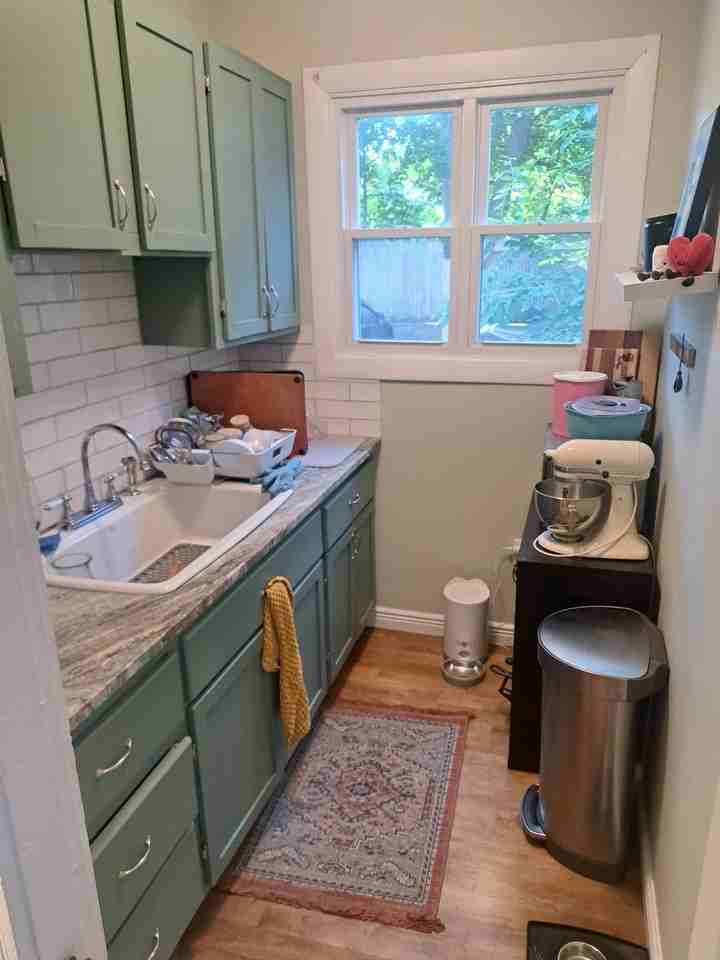 377 Pearl St #1 - Photo 2 of 19