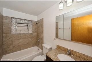 6883 N Northwest Hwy #2R - Photo 4 of 10