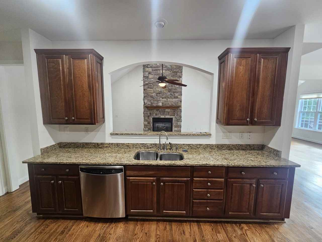 212 Medford Dr #NA - Photo 6 of 20