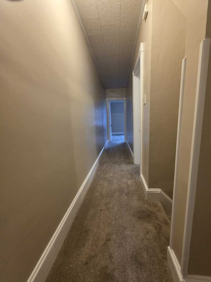 525 E Laurel St #NA - Photo 5 of 13