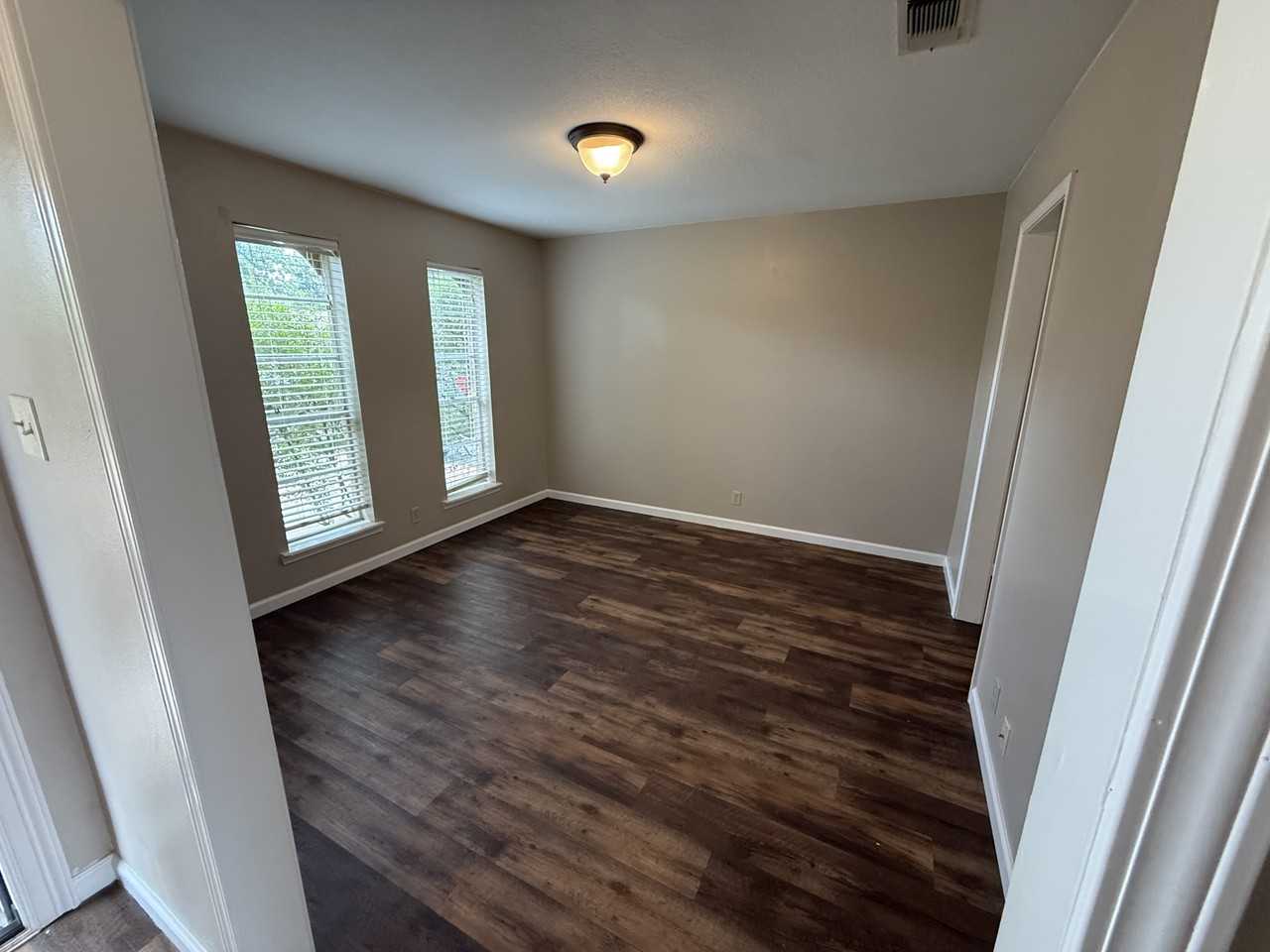3613 Old Post Cir #NA - Photo 4 of 10