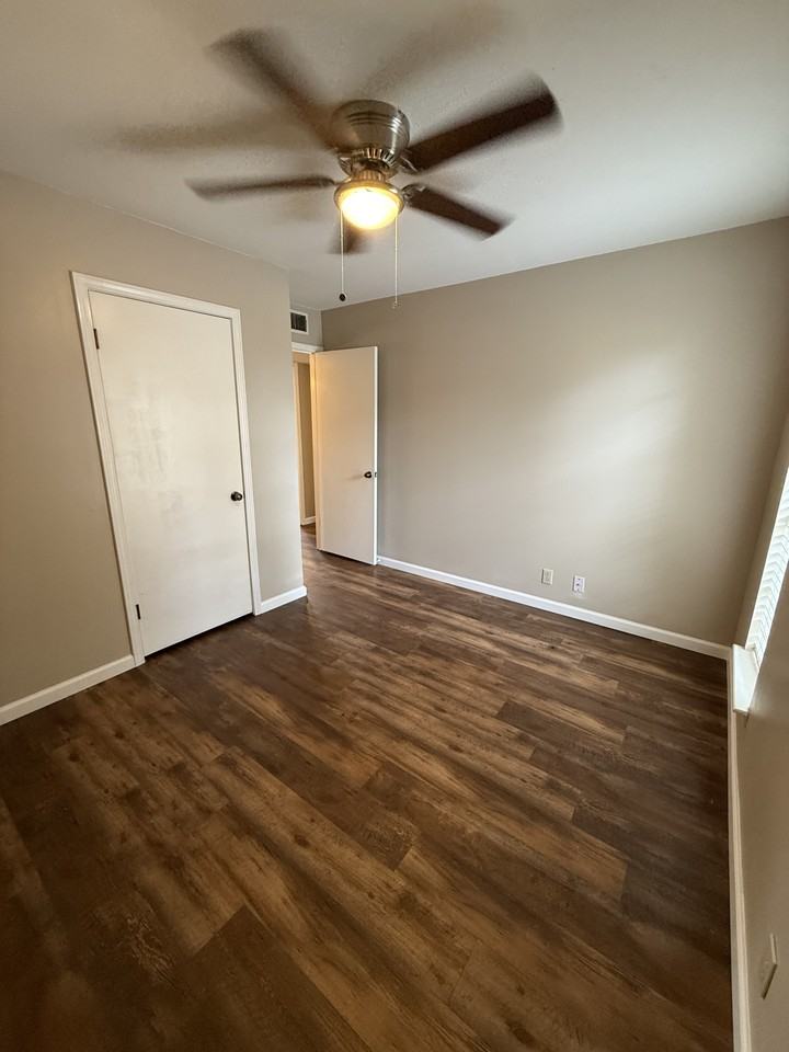 3613 Old Post Cir #NA - Photo 5 of 10