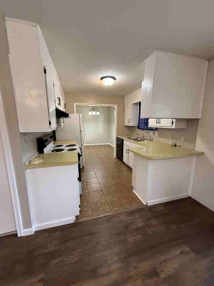 3613 Old Post Cir #NA - Photo 7 of 10