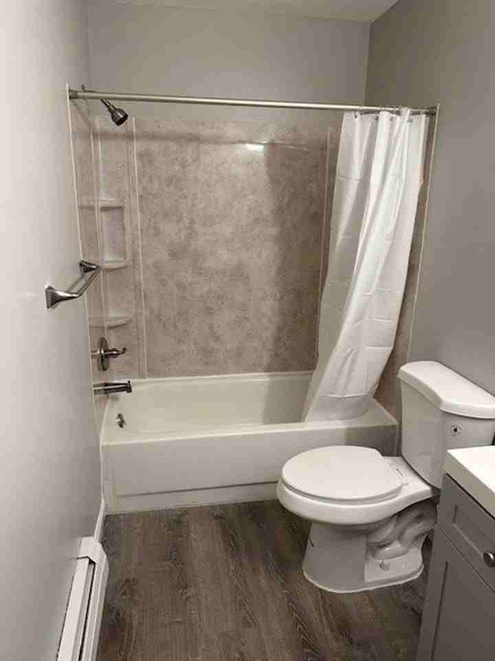 Jordan View Apartments - Photo 2 of 17