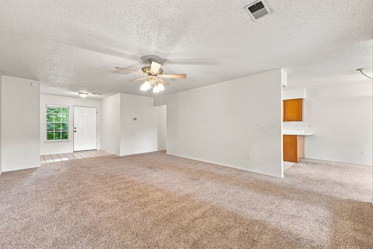 8737 Golf Creek Dr - Photo 2 of 21