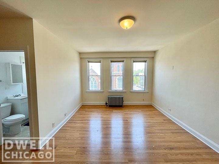 2600 N Kimball Ave #403 - Photo 3 of 5