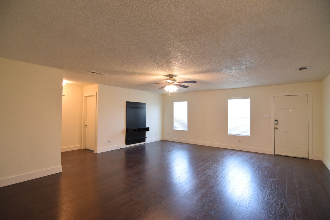 2608 Boyd Ave #NA - Photo 5 of 19