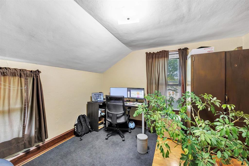 324 N Outagamie St #324-1-2 - Photo 4 of 7