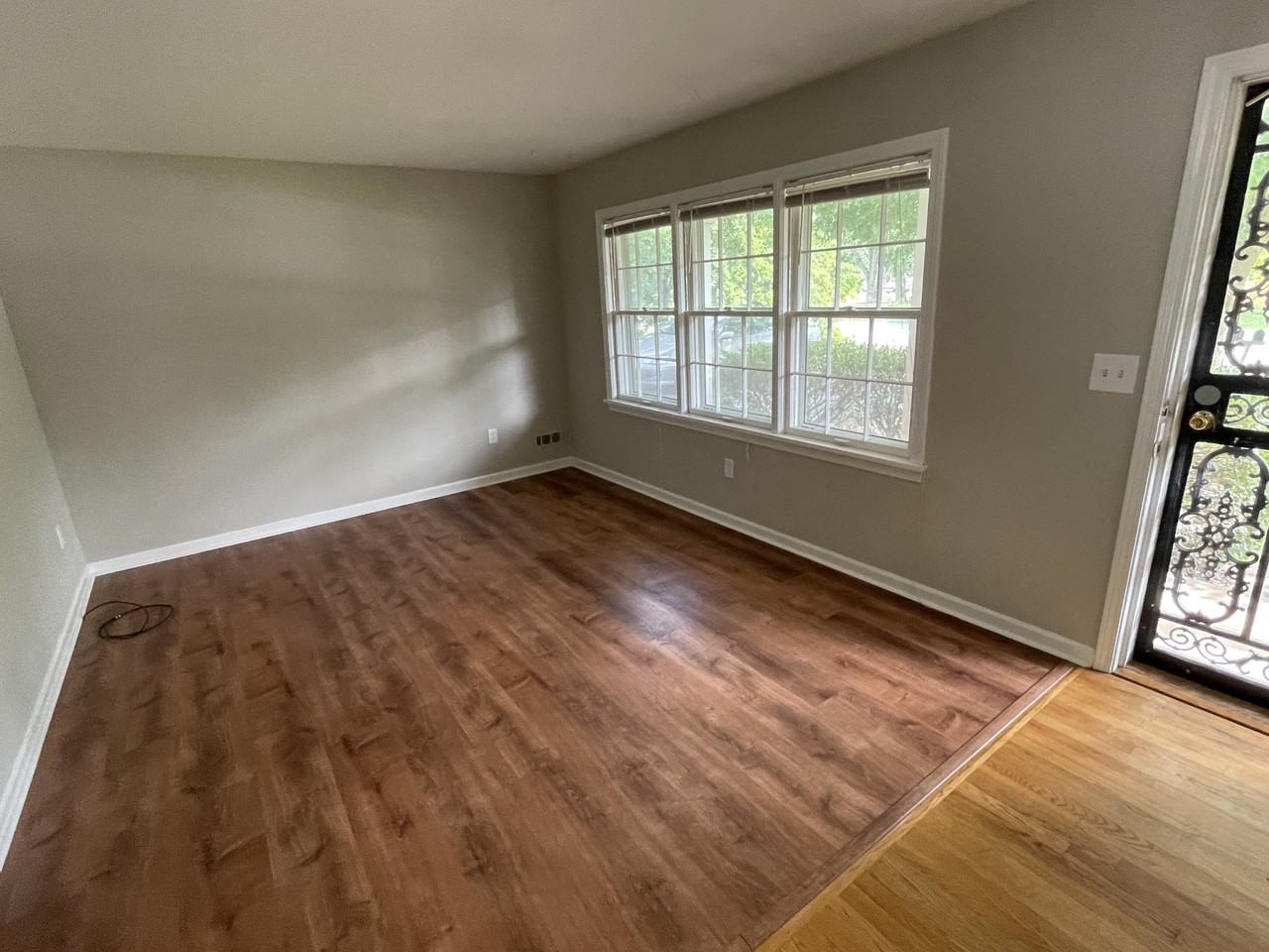 324 Gatewood Ave #NA - Photo 3 of 14