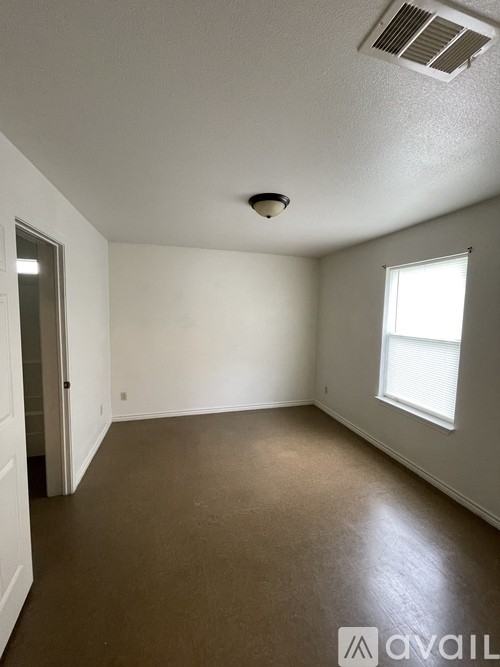 609 S 22nd St #A - Photo 4 of 6