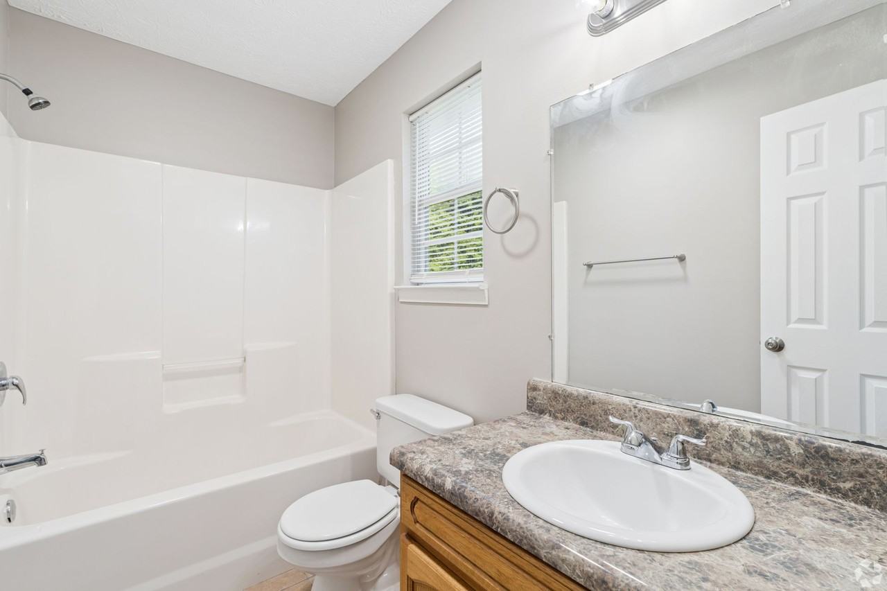 143-239 McAdams Drive - Photo 5 of 43