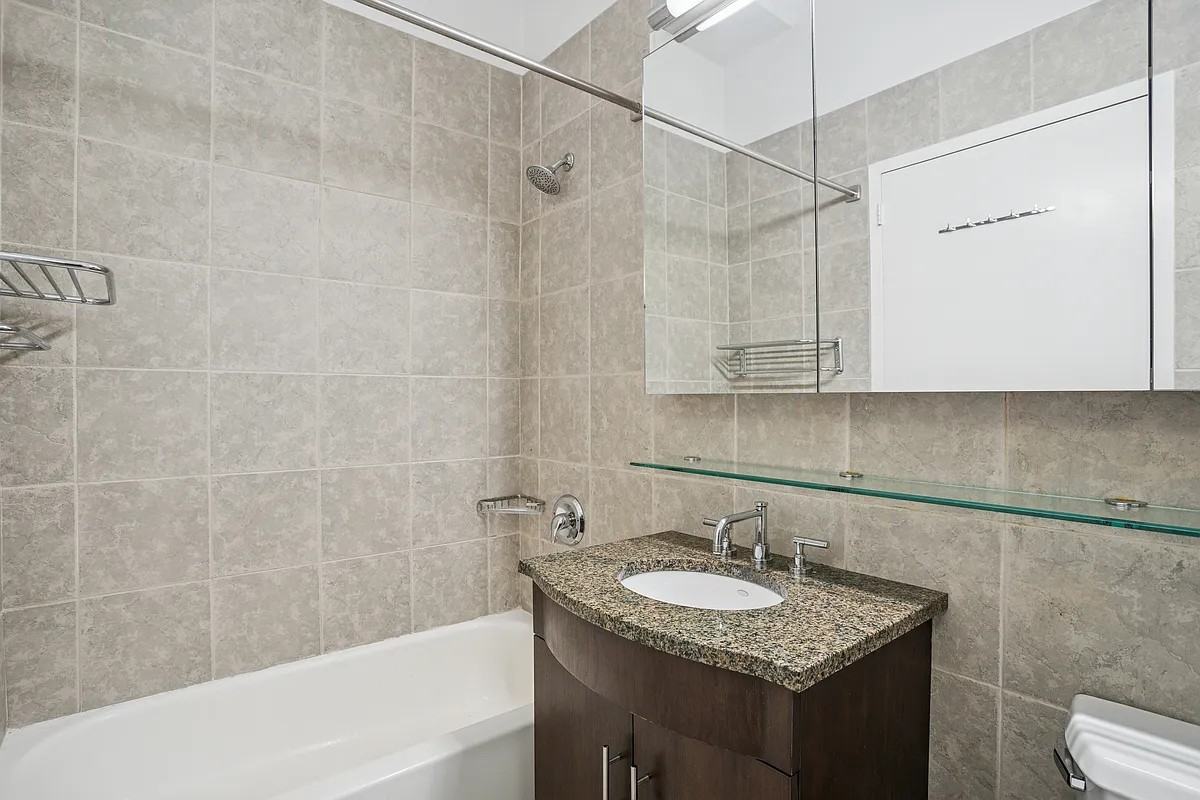 Platt St & Gold St #10E - Photo 5 of 5