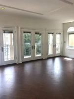 featured image of 230 Corbin Place #1