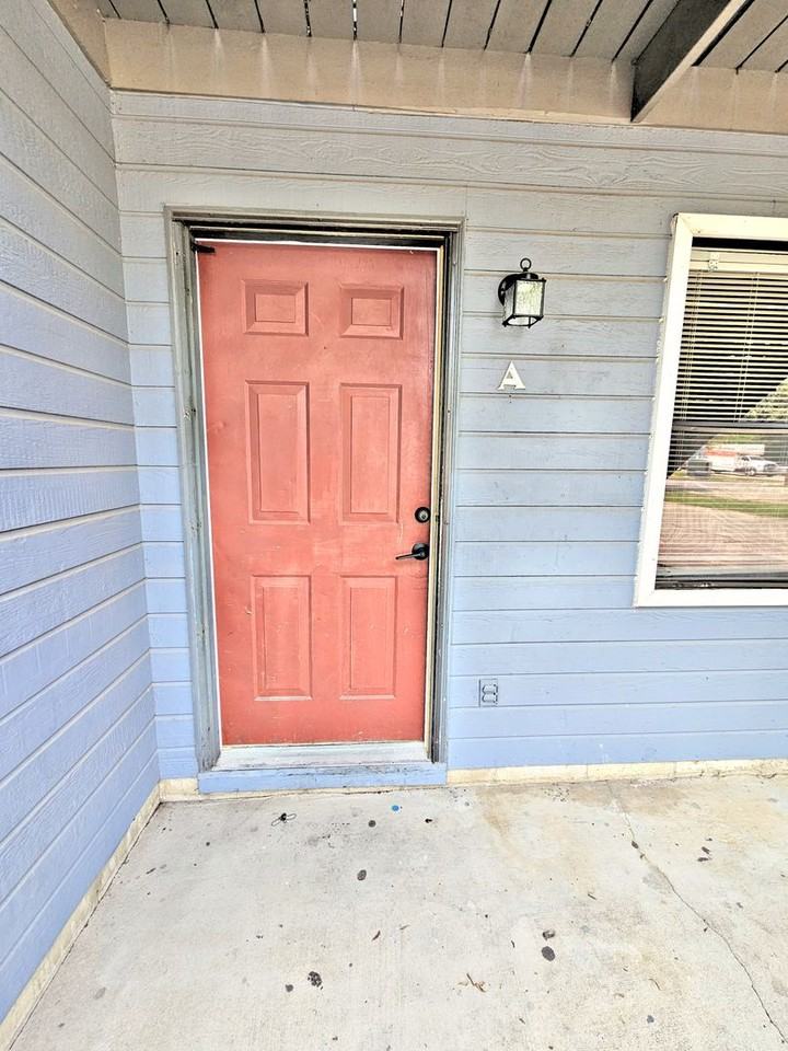 2917 Wimberly Dr Sw #A - Photo 2 of 17
