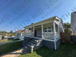 featured image of 325 N Dean St