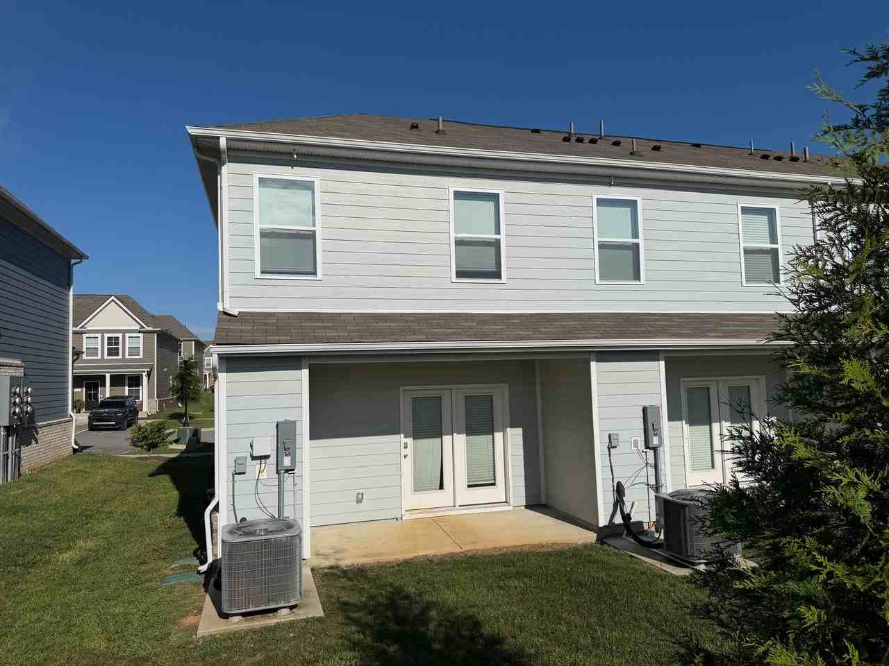 1407 Walker Way - Photo 2 of 17