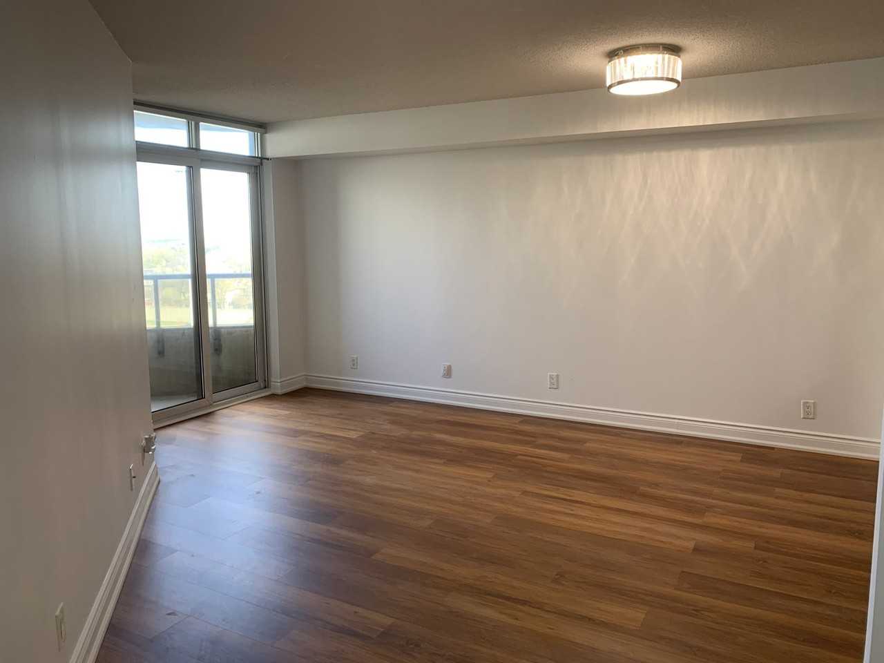78 Harrison Garden Blvd - Photo 4 of 10