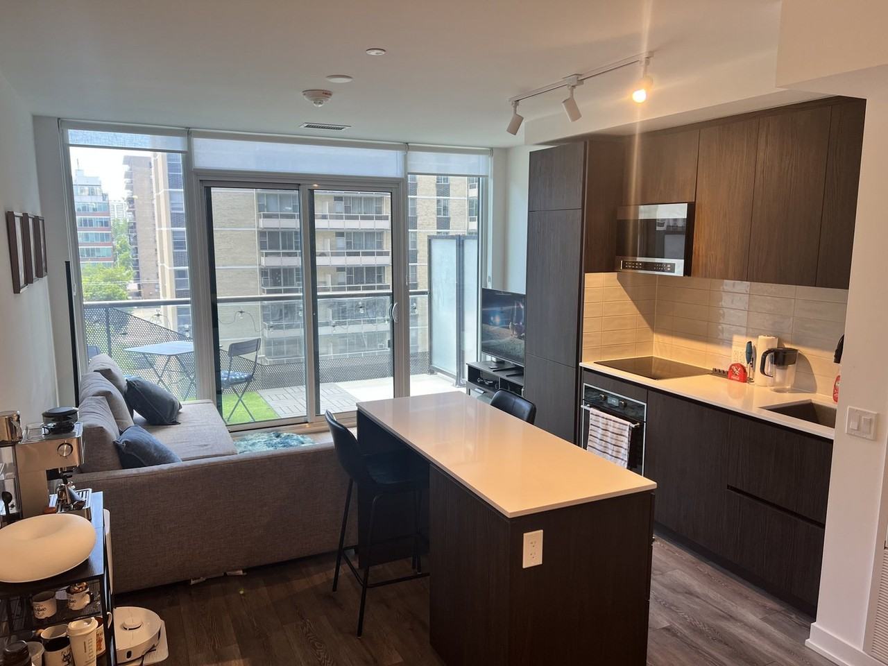 127 Broadway Ave - Photo 2 of 5