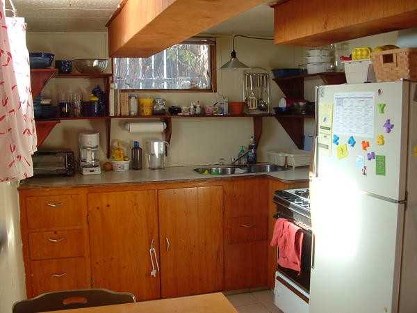 2011 Bowness Rd Nw - Photo 4 of 7