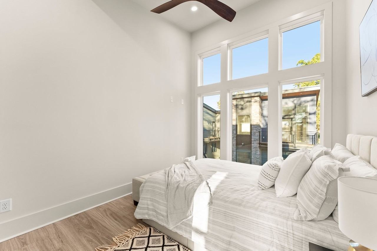 521 Washington Street - Photo 7 of 20
