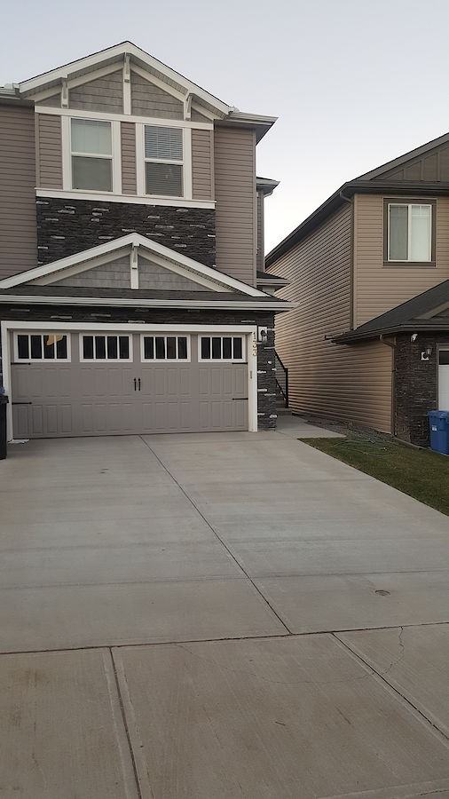 133 Nolanhurst Cres Nw - Photo 2 of 20