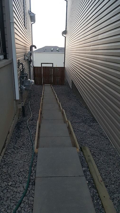133 Nolanhurst Cres Nw - Photo 3 of 20