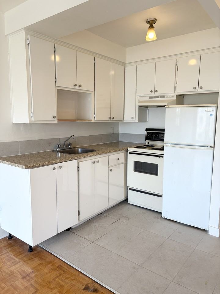 7525 Rue Rousselot #0 - Photo 4 of 9