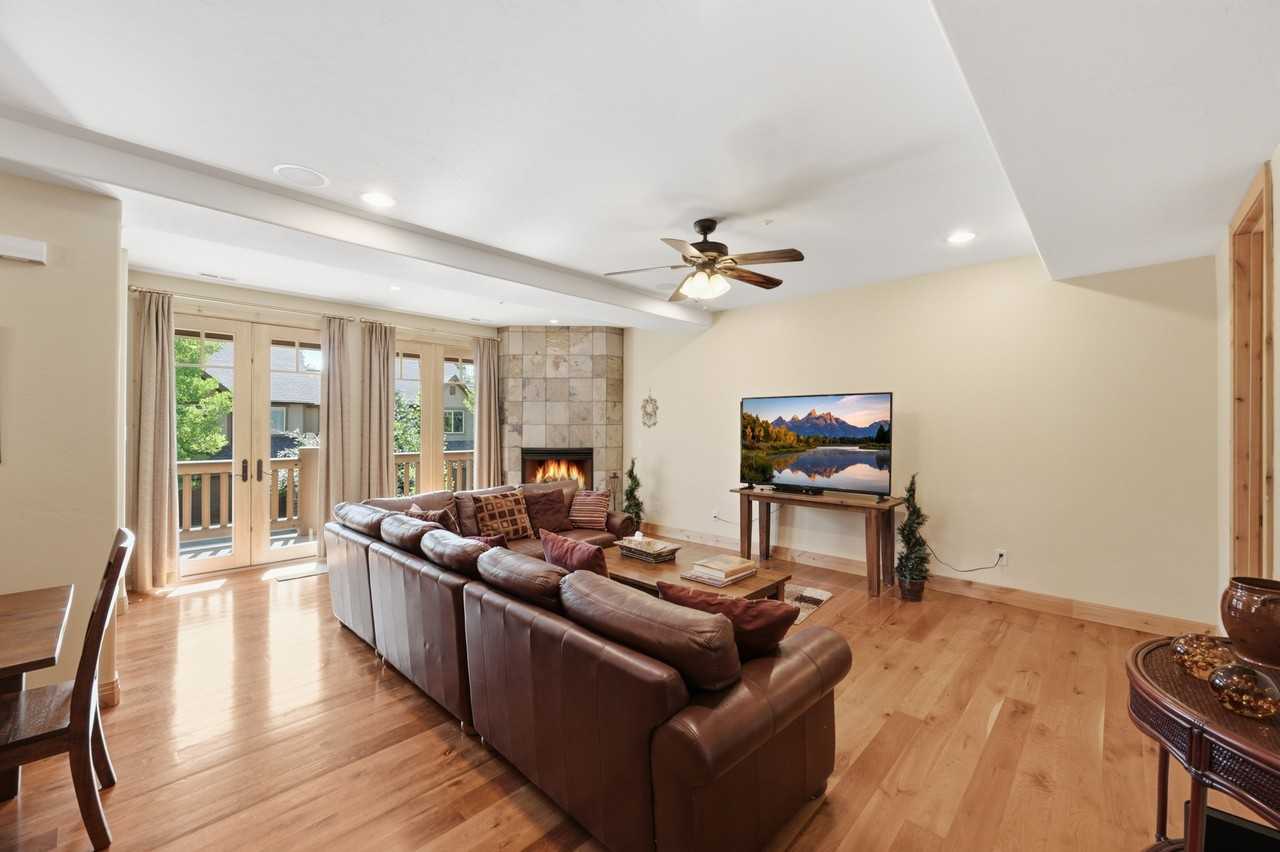 3023 Lower Saddleback Rd #1 - Photo 7 of 26