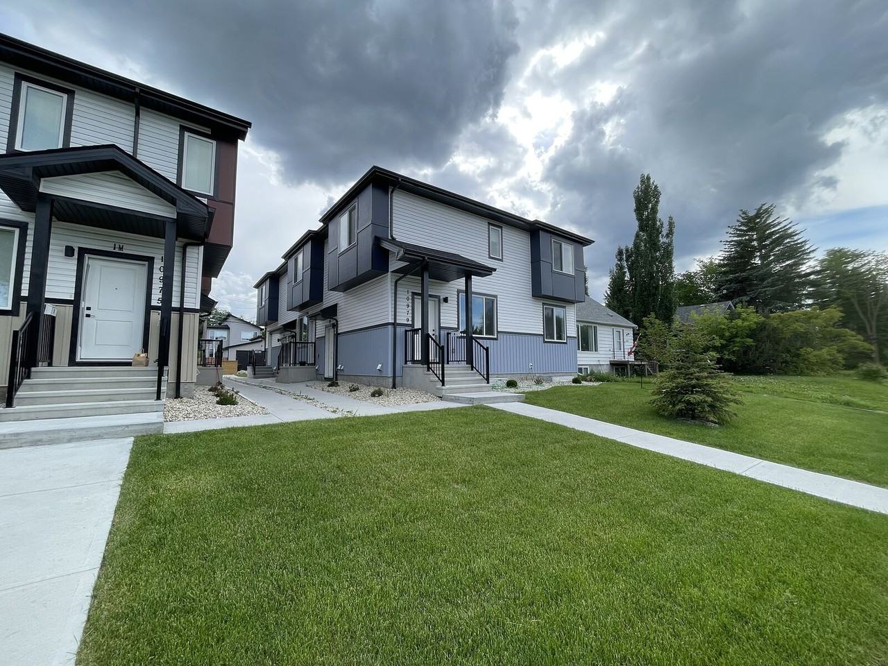 10975 72 Ave Nw - Photo 2 of 27