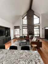 5012 38 St - Photo 1 of 1
