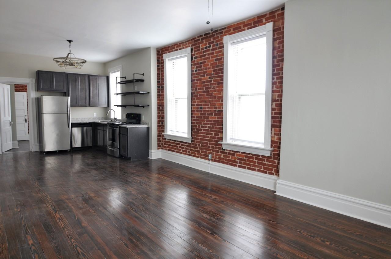2711A Arsenal St #2711A - Photo 3 of 26