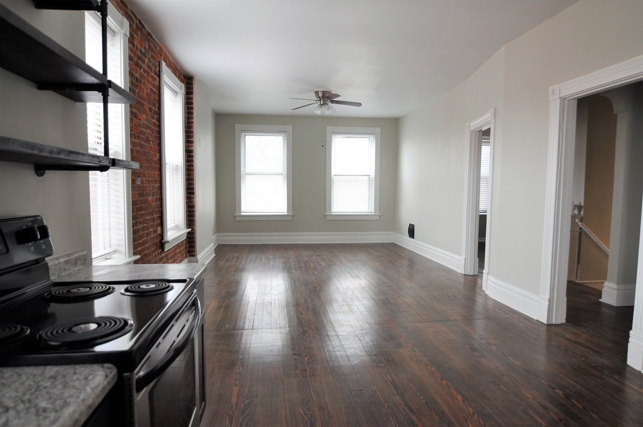 2711A Arsenal St #2711A - Photo 6 of 26