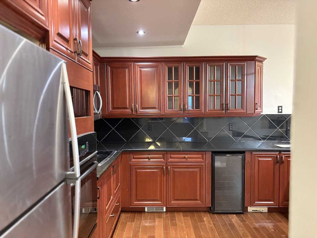 29 Panamount Cres Nw - Photo 6 of 39