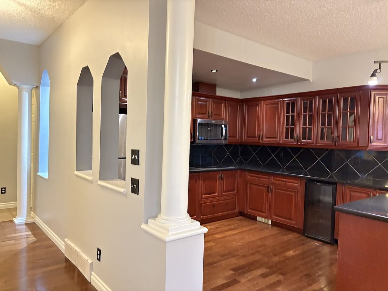 29 Panamount Cres Nw - Photo 7 of 39
