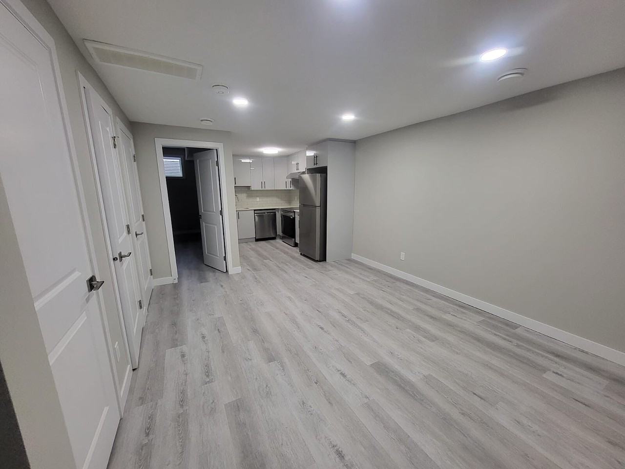6340 175 Ave Nw - Photo 5 of 12