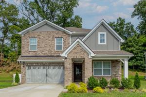 featured image of 1071 Ross Farms Blvd