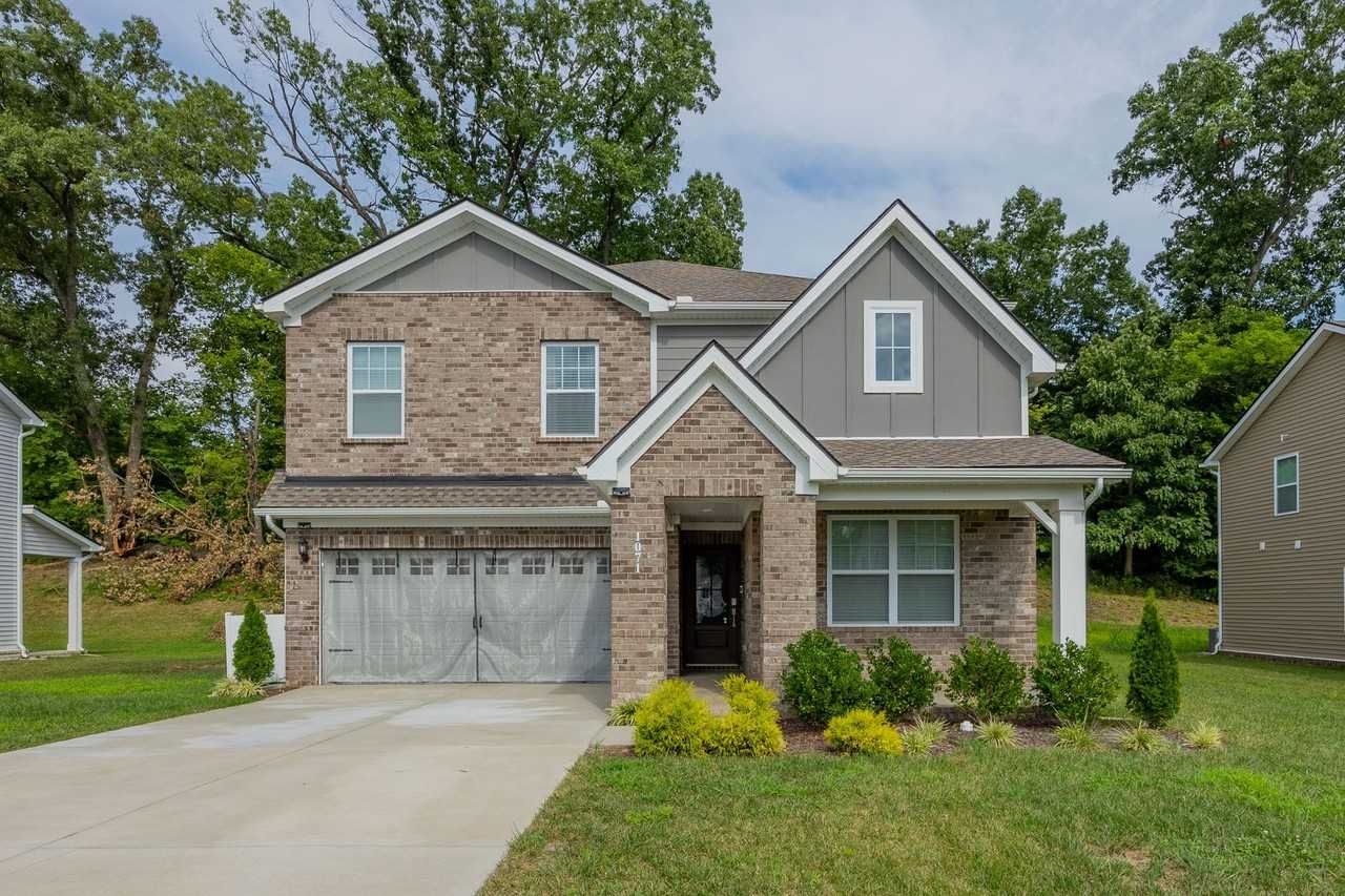 1071 Ross Farms Blvd - Photo 2 of 35