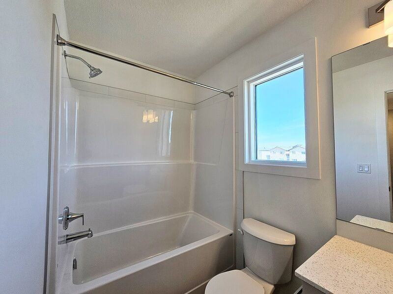 19440 22 Ave Nw - Photo 4 of 25