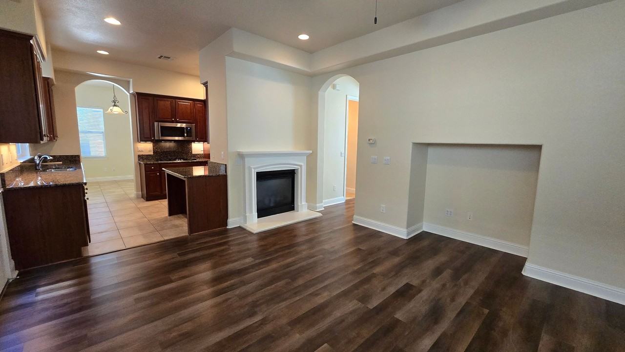 2205 Heavenly View Trl - Photo 5 of 39